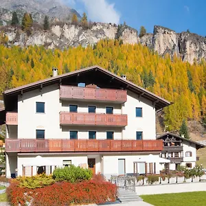Casa Martinelli Apartment Isolaccia