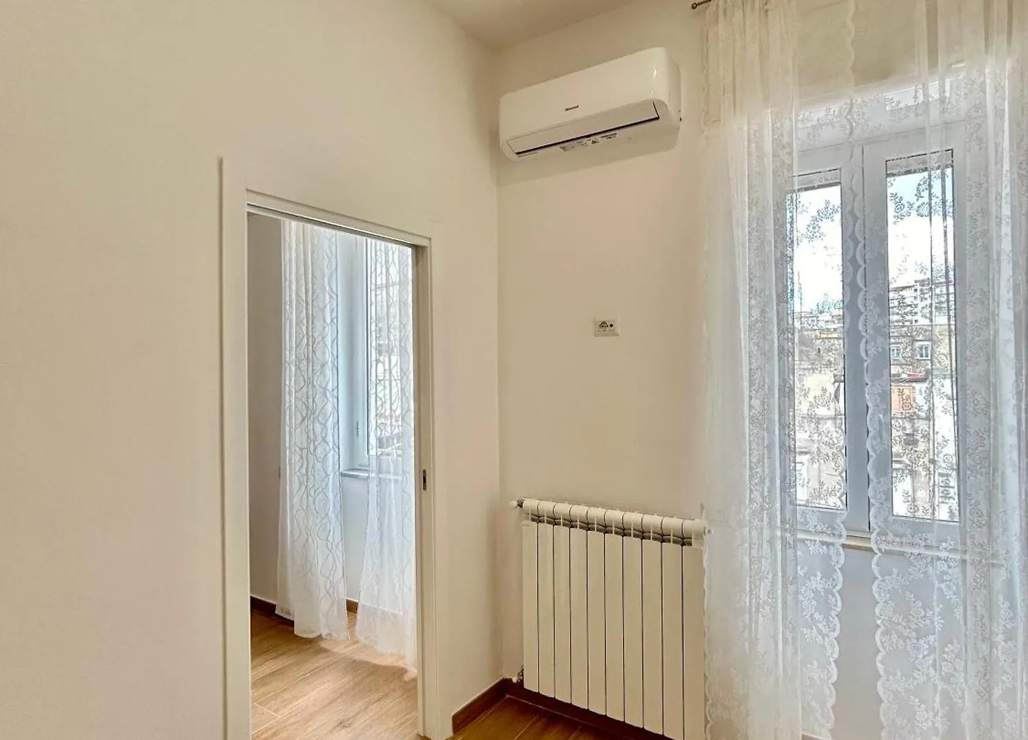 Nocleg ze śniadaniem Napolation B&B - Centro Storico Neapol Włochy